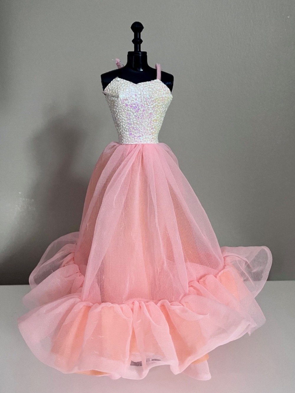Vintage Peaches and Cream Barbie dress - TLC condition